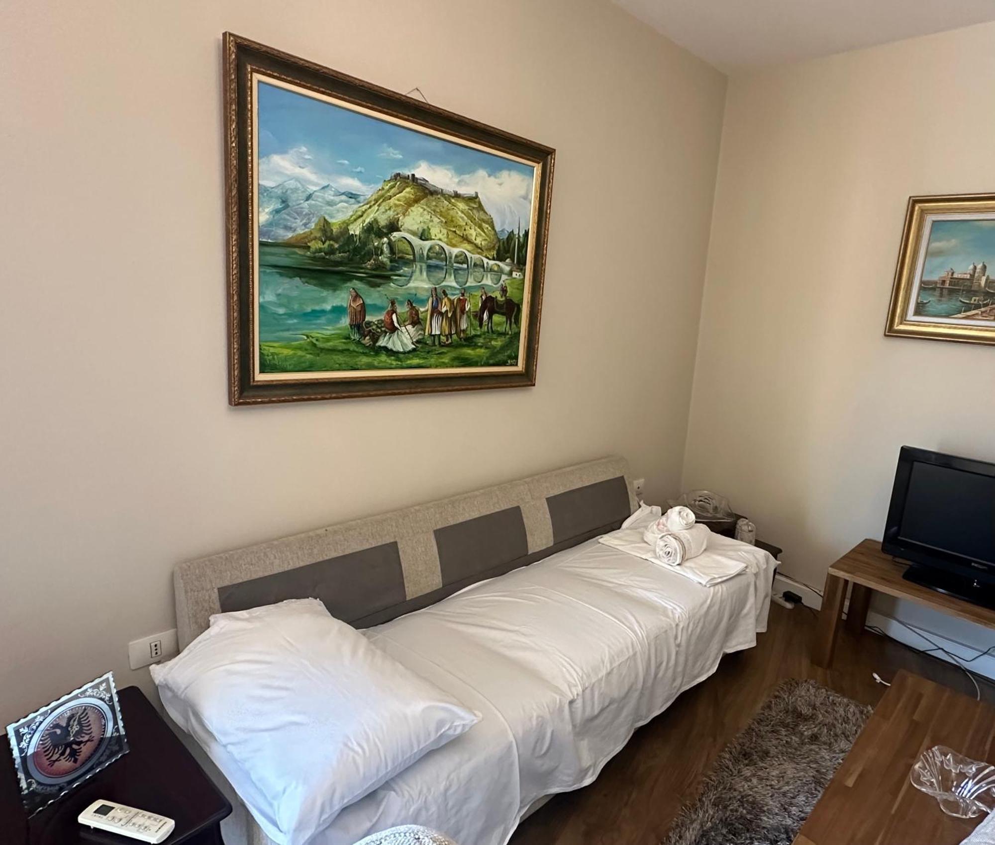 Kk Apartment Air Albania-Centrally Located Tirana Exterior photo