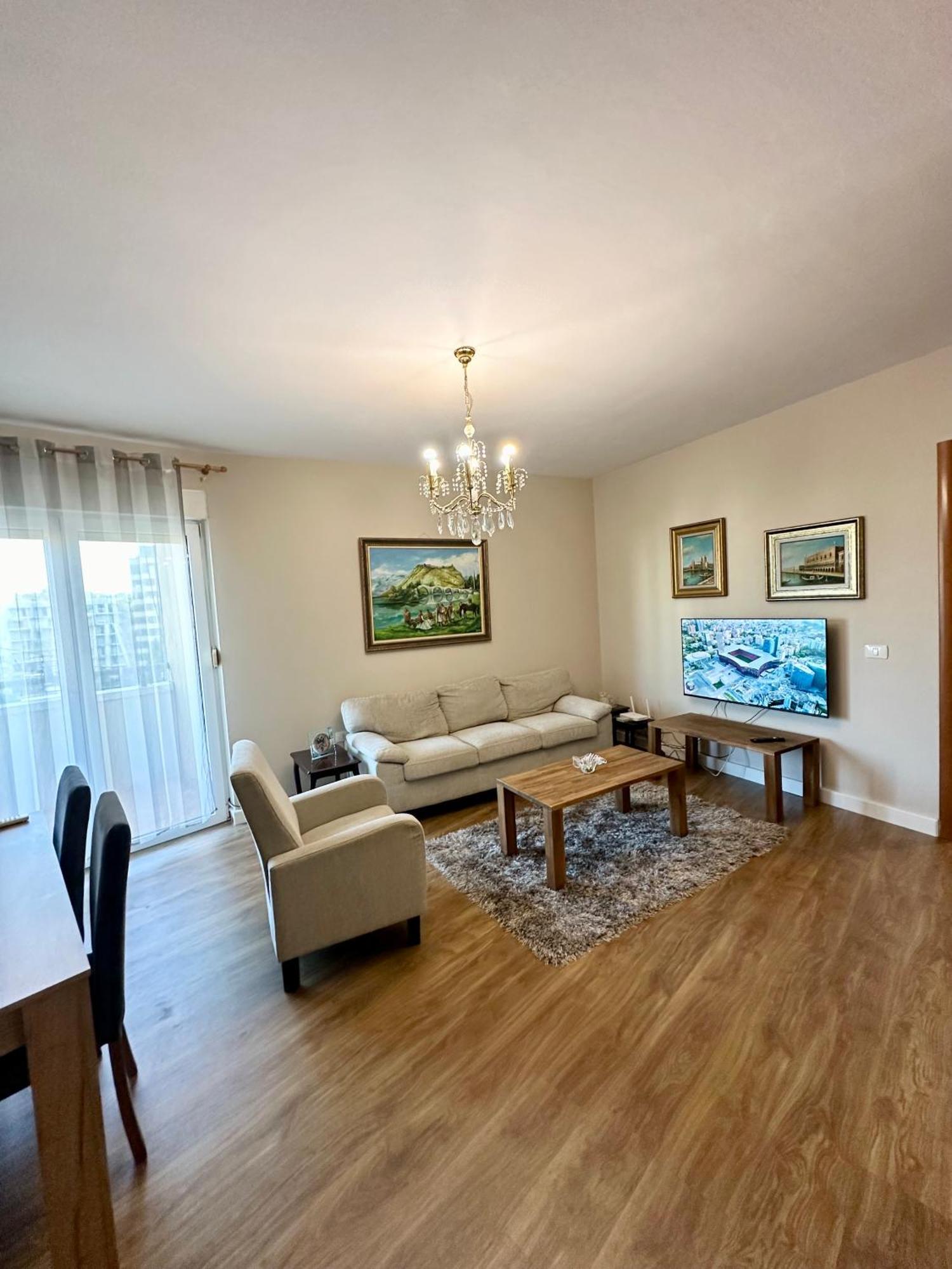 Kk Apartment Air Albania-Centrally Located Tirana Exterior photo