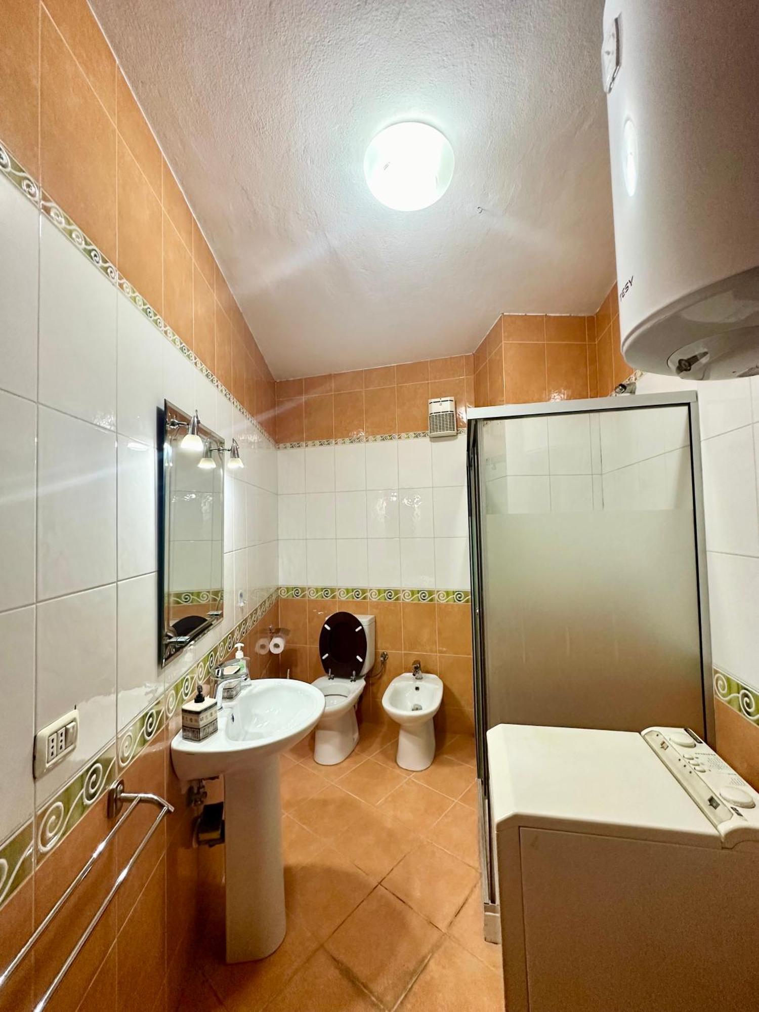Kk Apartment Air Albania-Centrally Located Tirana Exterior photo